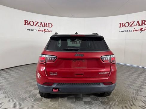 Used 2020 Jeep Compass Trailhawk AWD/4WD image 7
