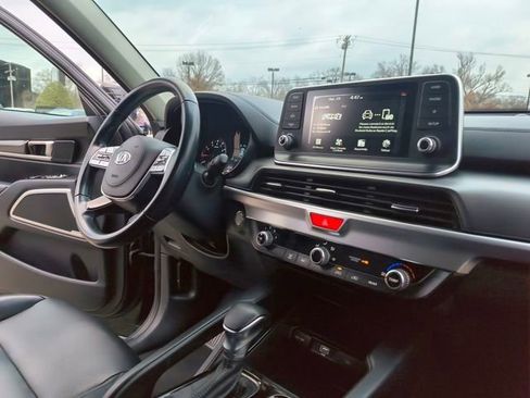 Used 2021 Kia Telluride LX image 29