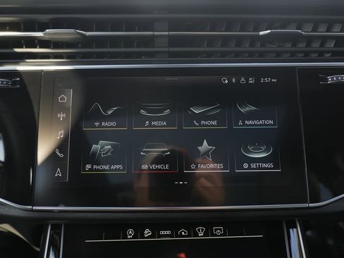 Used 2021 Audi Q7 3.0T Prestige image 60