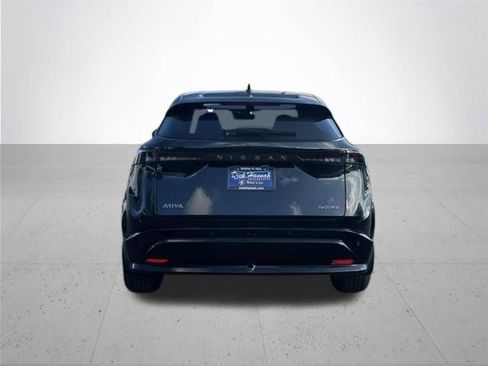 Certified 2025 Nissan Ariya AWD image 9