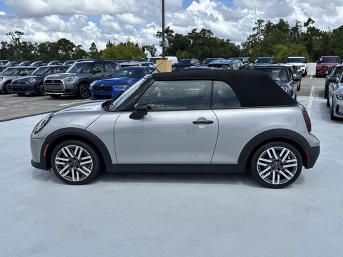 New 2026 MINI Cooper S FWD image 4