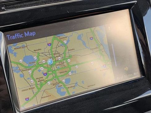 Used 2015 Toyota Camry XLE image 13