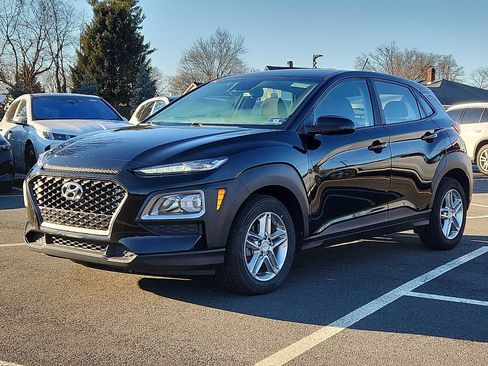 Used 2019 Hyundai Kona SE image 3
