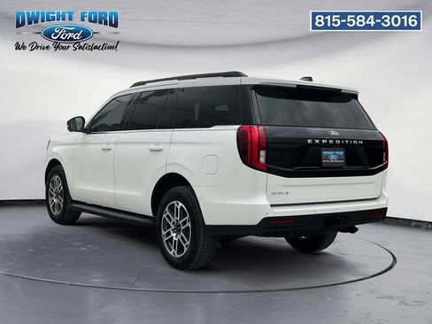 New 2026 Ford Expedition Active AWD/4WD image 3