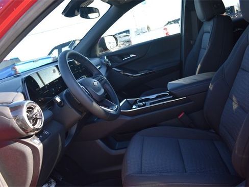 New 2026 Chevrolet Equinox LT image 21