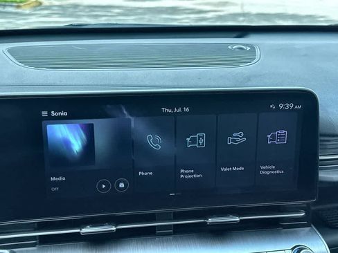 Used 2024 Hyundai Kona SEL FWD image 18
