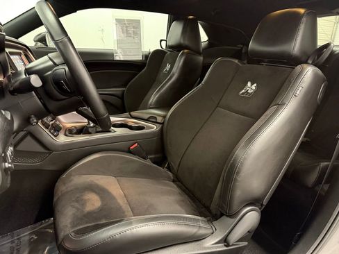 Used 2019 Dodge Challenger R/T Scat Pack w/ Dynamics Package image 13