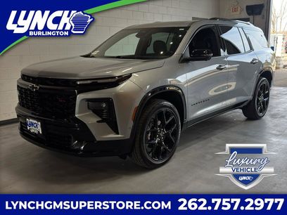 Used 2025 Chevrolet Traverse RS