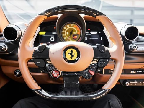 Used 2020 Ferrari F8 Tributo image 56