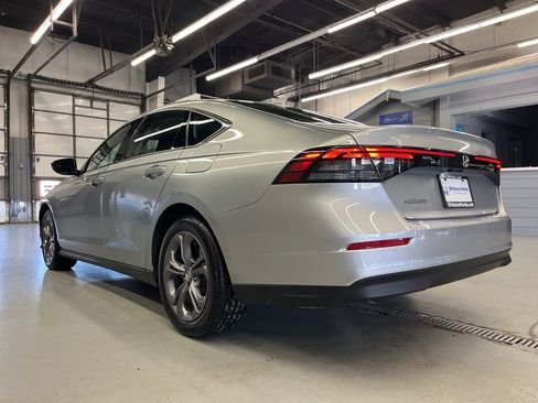 Used 2024 Honda Accord EX image 5