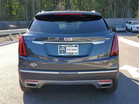Used 2021 Cadillac XT5 Premium Luxury image 6