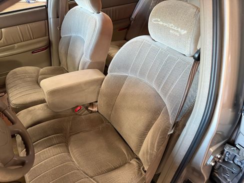 Used 2000 Buick Century Custom w/ 2000 Special Edition Pkg image 12