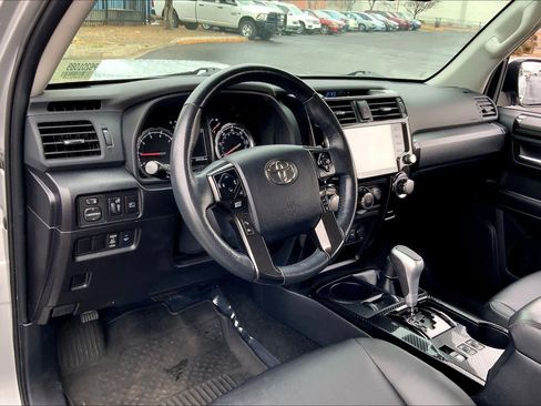 Certified 2023 Toyota 4Runner TRD Off-Road Premium image 17