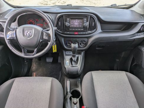 Used 2018 RAM ProMaster City SLT w/ Lights & Wheels Group image 14