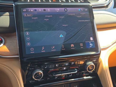 Used 2025 Jeep Grand Cherokee L Summit AWD/4WD image 33