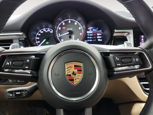 Used 2023 Porsche Macan S AWD/4WD image 31