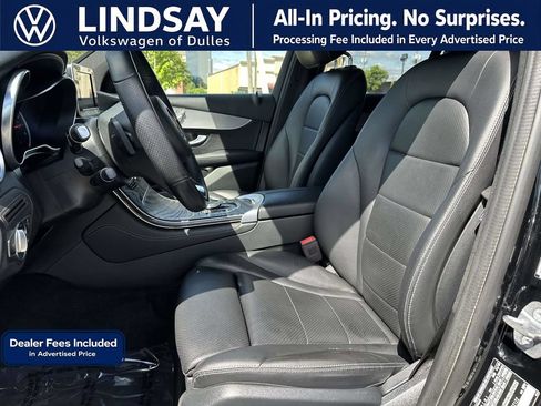 Used 2019 Mercedes-Benz GLC 300 4MATIC image 11