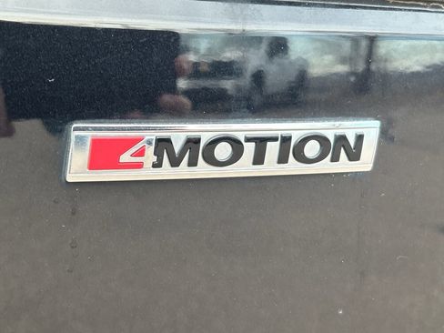 Used 2021 Volkswagen Atlas SEL image 37