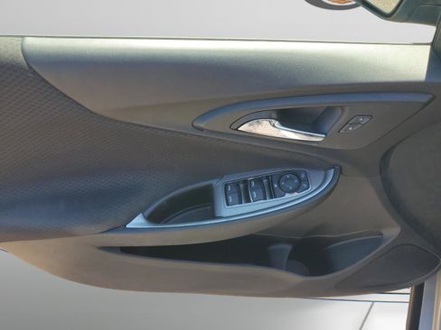 Used 2021 Chevrolet Malibu RS image 27