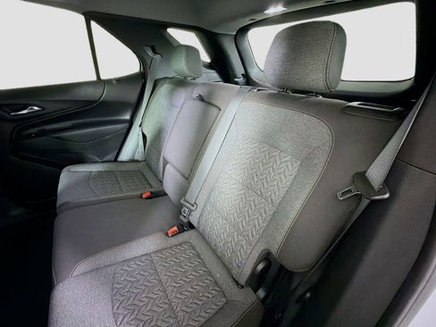 Used 2024 Chevrolet Equinox LT image 23