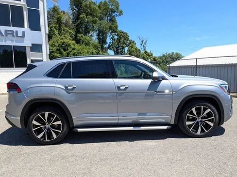Used 2025 Volkswagen Atlas Cross Sport SEL Premium R-Line AWD/4WD image 11