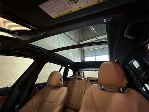Used 2022 BMW X3 xDrive30i w/ Premium Package 2 image 23