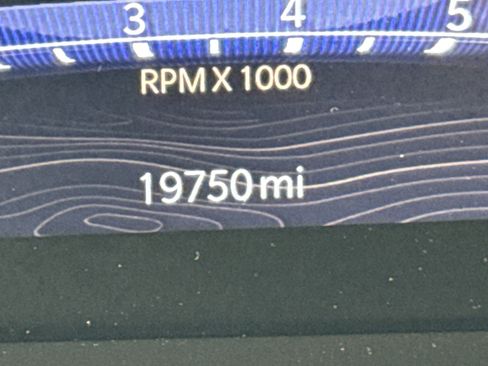 Used 2023 Jeep Grand Cherokee Limited image 21