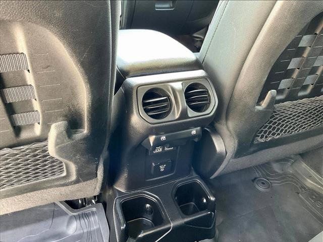 Used 2021 Jeep Gladiator Rubicon w/ Trailer Tow Package AWD/4WD image 21
