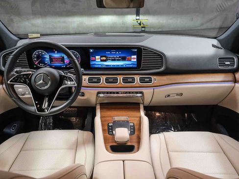Certified 2025 Mercedes-Benz GLE 350 4MATIC image 15