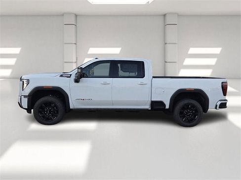 New 2026 GMC Sierra 2500 AT4 image 2