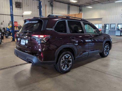 Used 2026 Subaru Forester Premium AWD/4WD image 15