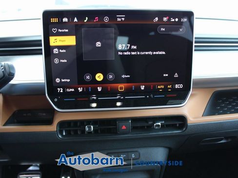 New 2025 Volkswagen ID. Buzz Pro S RWD image 13
