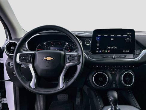 Used 2023 Chevrolet Blazer LT FWD image 23