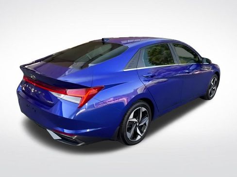 Used 2023 Hyundai Elantra Limited FWD image 13