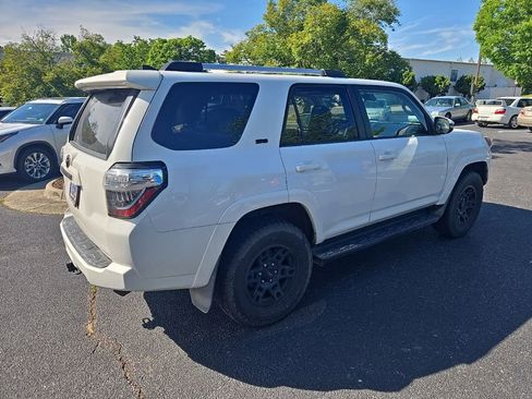 Used 2021 Toyota 4Runner SR5 Premium w/ Moonroof Package AWD/4WD image 3