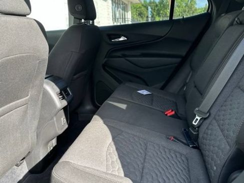 Used 2020 Chevrolet Equinox LT FWD image 12