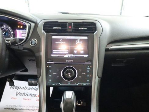 Used 2013 Ford Fusion Titanium w/ Titanium Driver Assist Pkg FWD image 13