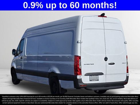 Used 2025 Mercedes-Benz Sprinter 2500 image 4