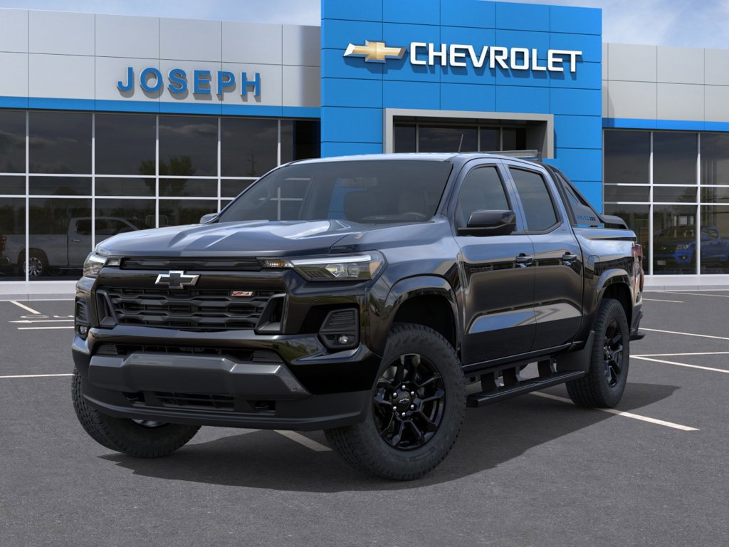 New 2026 Chevrolet Colorado Z71 w/ Midnight Edition AWD/4WD image 7