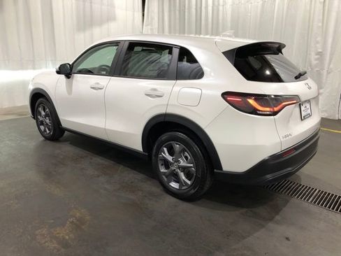 New 2026 Honda HR-V LX image 5