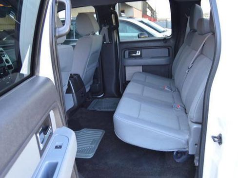 Used 2013 Ford F150 XLT w/ Mid Equipment Group RWD image 36