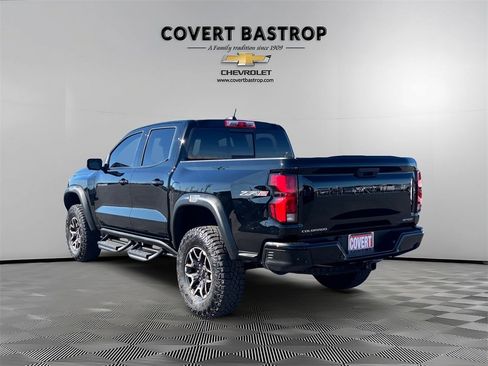 Used 2024 Chevrolet Colorado ZR2 w/ ZR2 Convenience Package III image 5