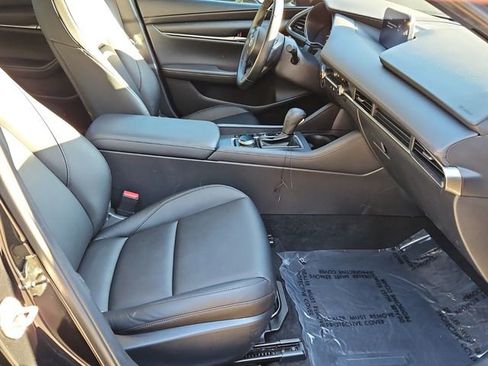 Used 2023 MAZDA MAZDA3 s image 17