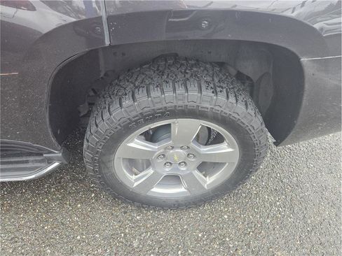 Used 2017 Chevrolet Tahoe Premier image 12