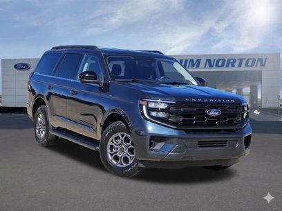 Used 2025 Ford Expedition Active