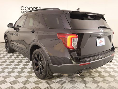 Used 2023 Ford Explorer ST-Line image 24