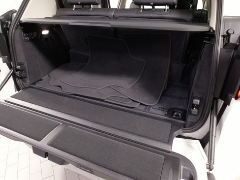 Used 2025 BMW X7 xDrive40i image 50