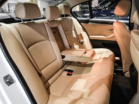 Used 2016 BMW 528i xDrive Sedan image 33