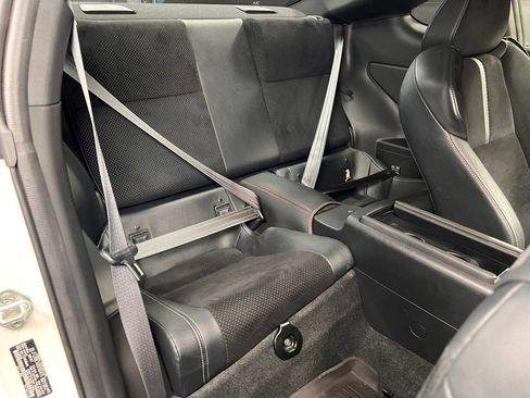 Used 2024 Toyota GR86 Premium image 25