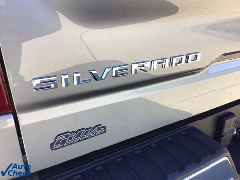 Used 2025 Chevrolet Silverado 1500 LT image 46